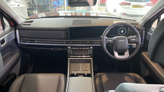 Hyundai SANTA FE 1.6 TGDi Hybrid Premium 5dr Auto Hybrid Estate - Image 10